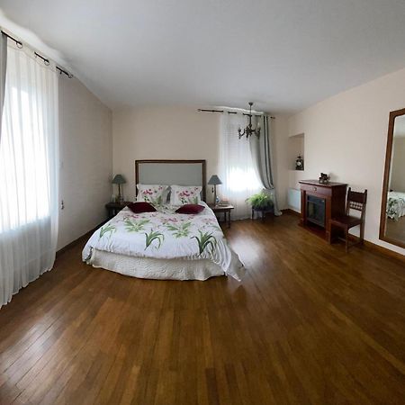 Le Manoir Des Roches Bed & Breakfast Bourre Luaran gambar